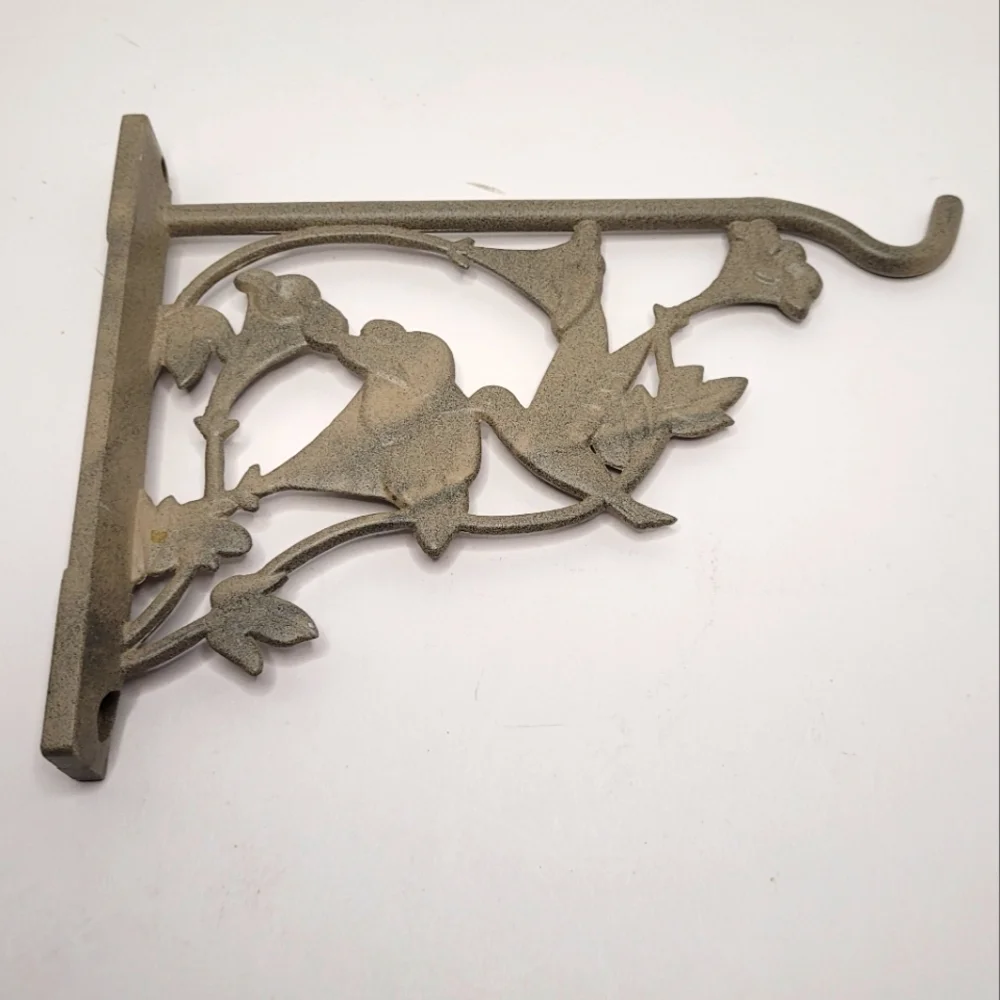 Decorative Hanging Plant Wall Bracket with Bird Design